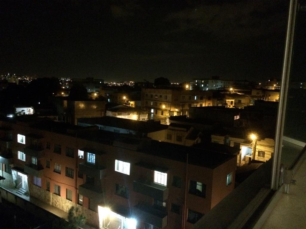 Apartamento Uberlandia - Bh เบโลโอรีซอนชี ภายนอก รูปภาพ