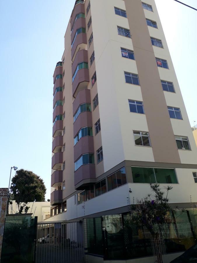 Apartamento Uberlandia - Bh เบโลโอรีซอนชี ภายนอก รูปภาพ